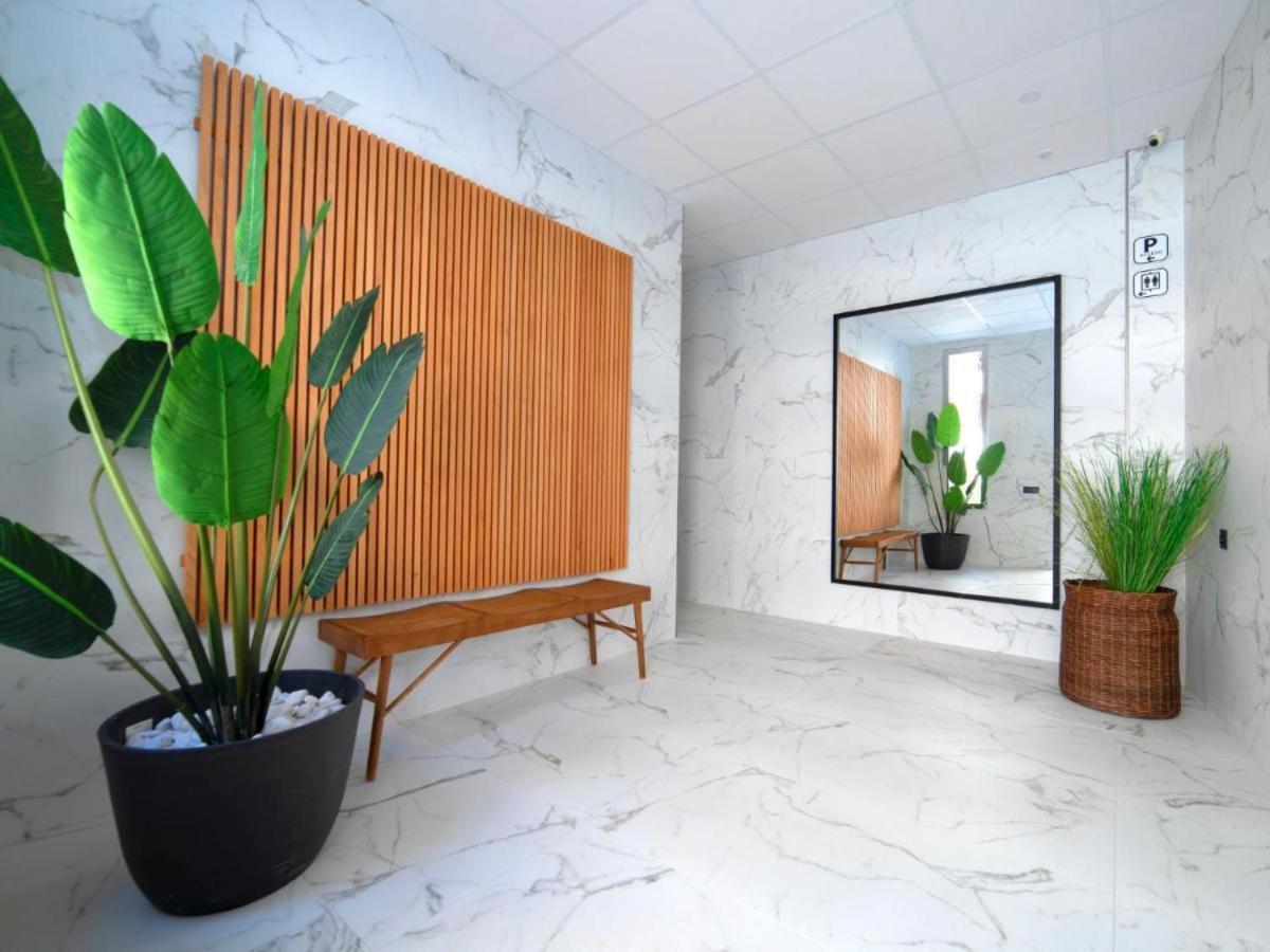 קלפה Service Apart Lazaro- Apartamentos Aguamarina - Dos Dormitorios - 2 Bedrooms מראה חיצוני תמונה